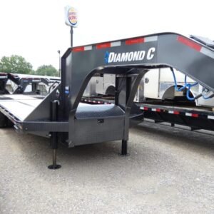 2025 Diamond C FMAX210 HDT 102″x 30′ 25k Hydraulic Dovetail Equipment Trailer Stock #300742 Gooseneck Trailer – Spencer Trailers