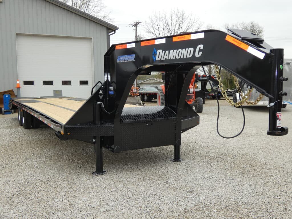 2025 Diamond C FMAX212 102″x 35′ 25.9k Equipment Trailer With MAX Ramps Stock #298921 Goose Neck Trailer – Spencer Trailers
