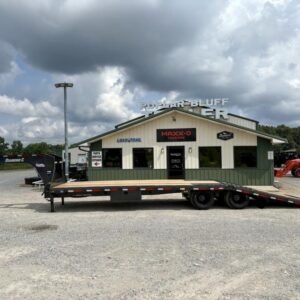 2026 Diamond C FMAX210 2.0 32′ x 102″ Engineered Beam 25k W/ Hydraulic Dovetail