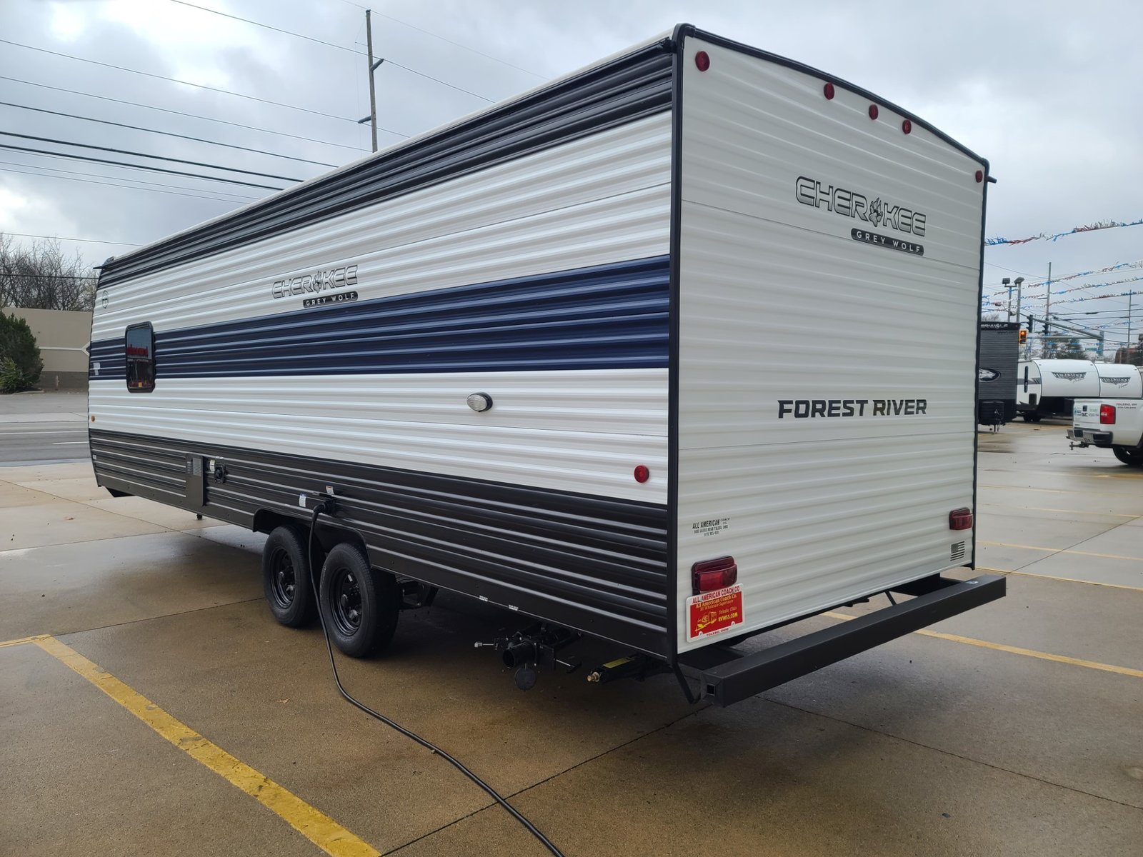 NEW 2025 Forest River Cherokee Grey Wolf 26EV - Image 4